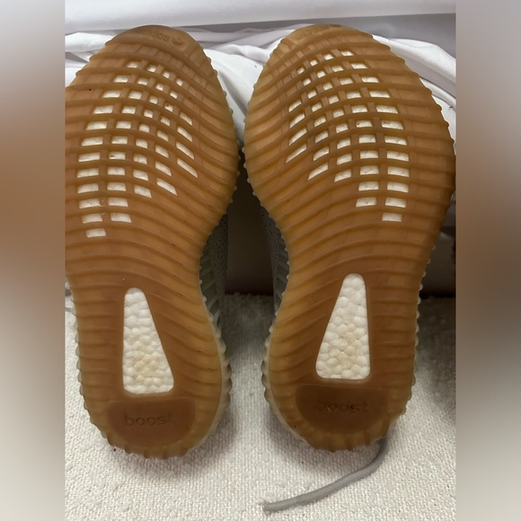 Yeezy boost 350 V2 sesame - Picture 11 of 15